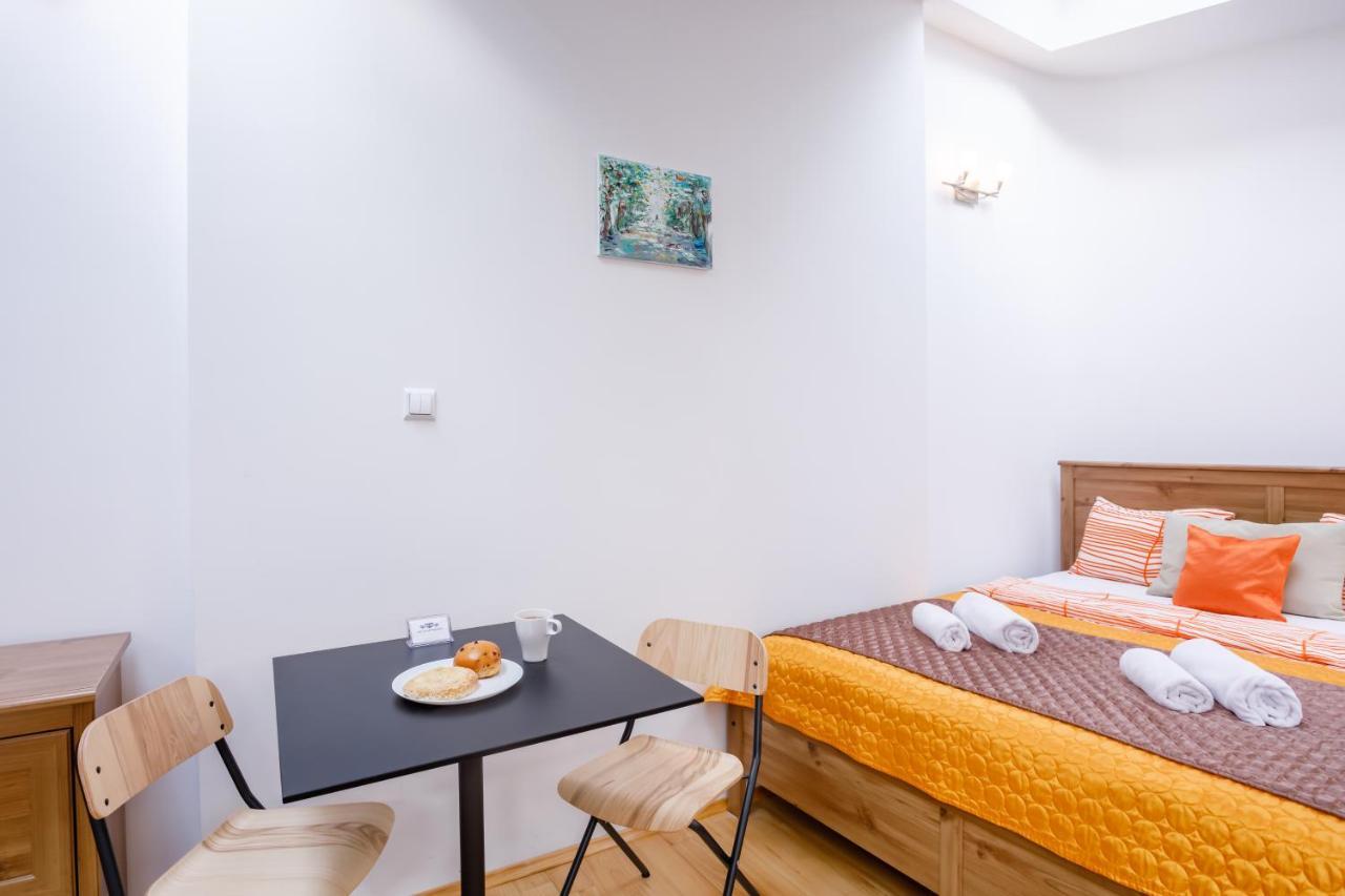 Ok Main Square Apartments 크라쿠프 외부 사진